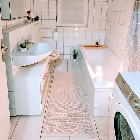 Wohnung Nahe Messe Und Zentrum Нюрнберг Экстерьер фото